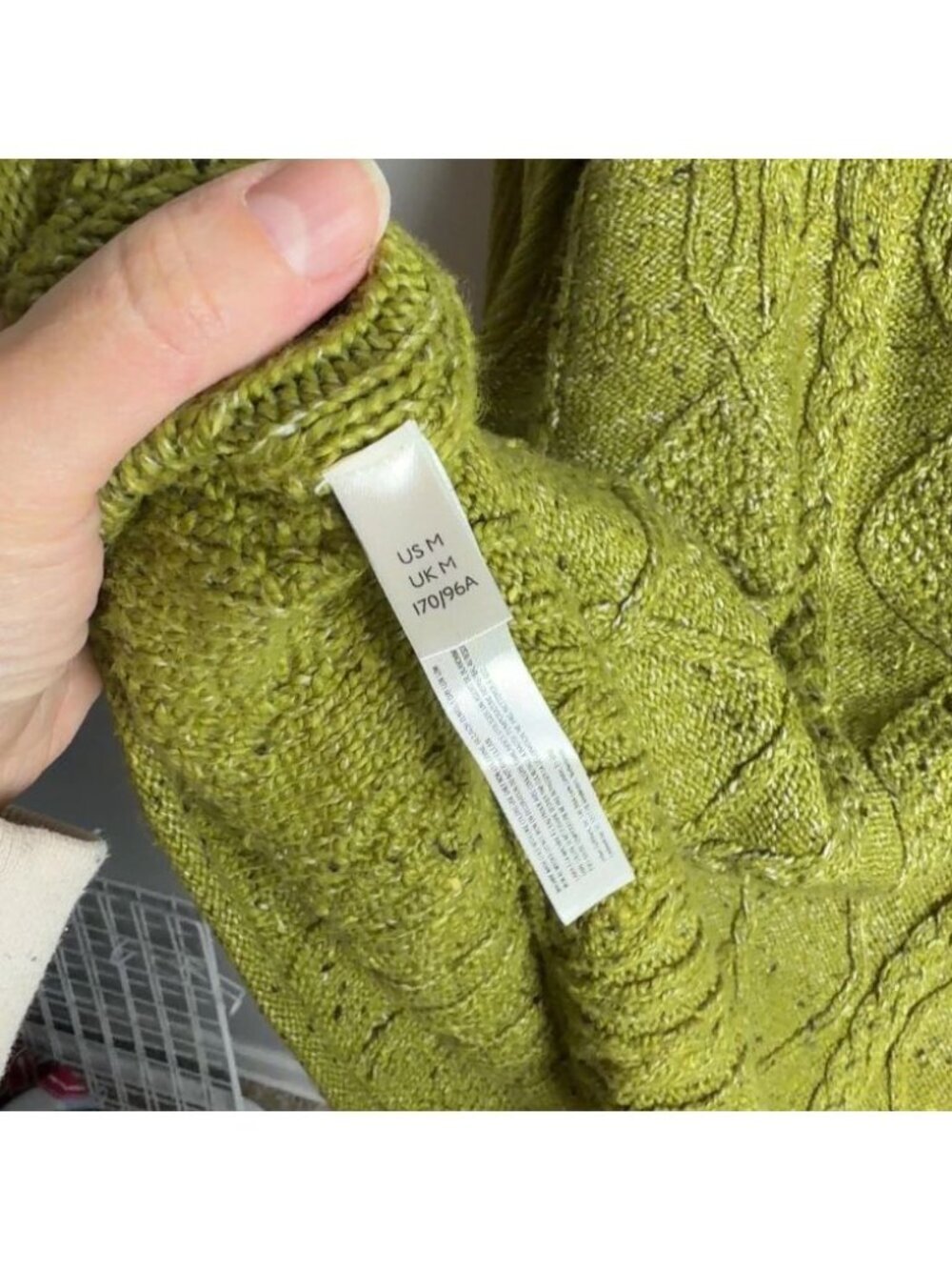 Free People Ski Bum Green Cable Knit Hooded Sweater Size Medium Women’s - Picture 6 of 9
